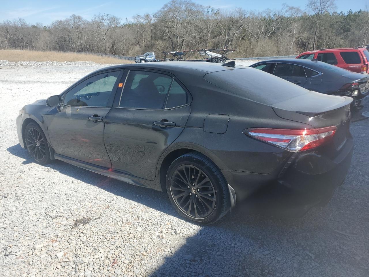 2020 TOYOTA CAMRY SE - Image 2