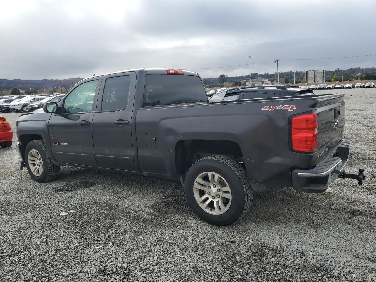 2016 CHEVROLET SILVERADO - Image 2