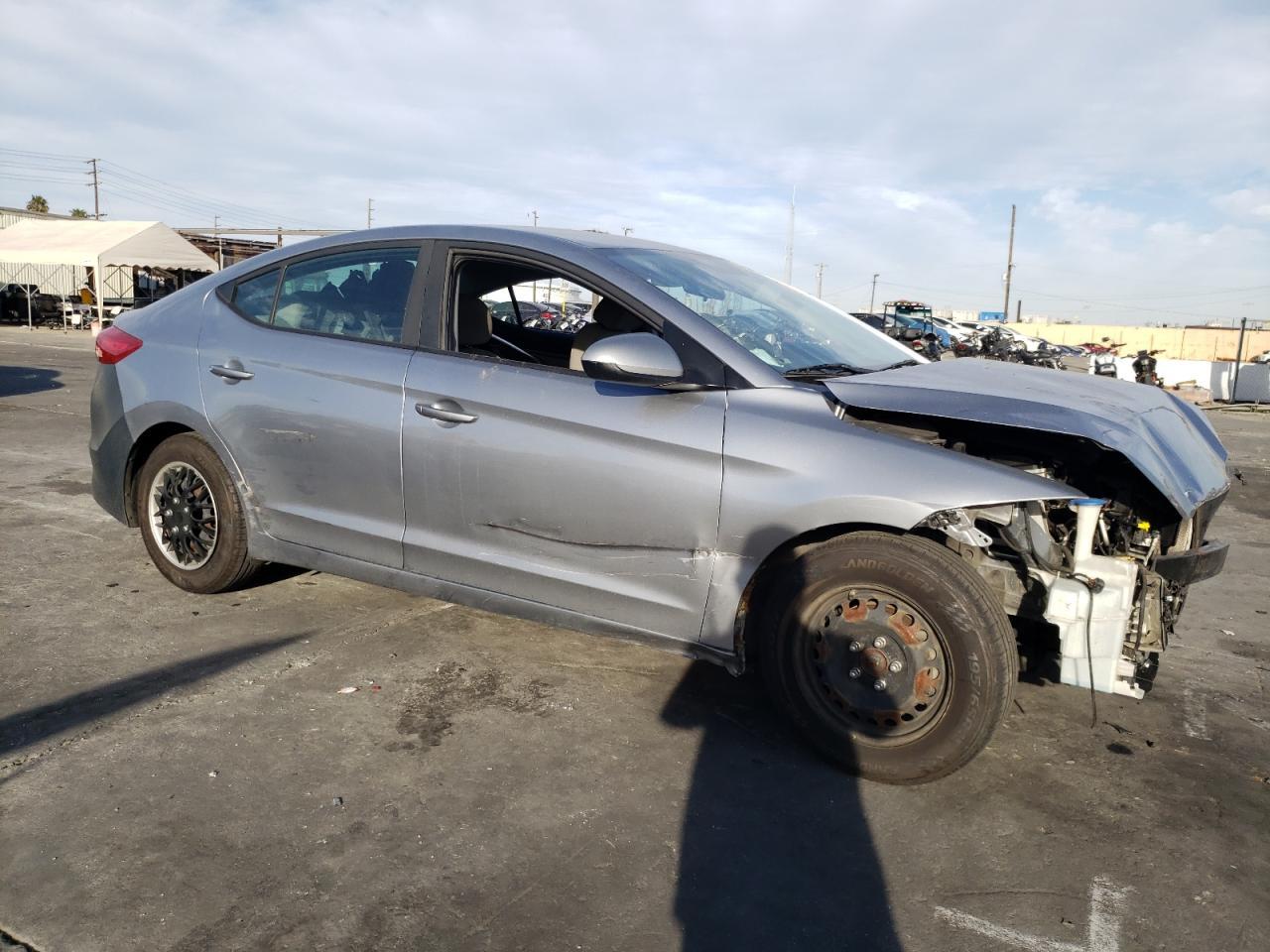 2017 HYUNDAI ELANTRA SE - Image 4