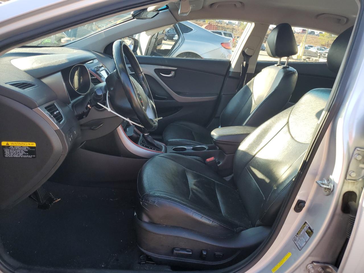 2015 HYUNDAI ELANTRA SE - Image 7