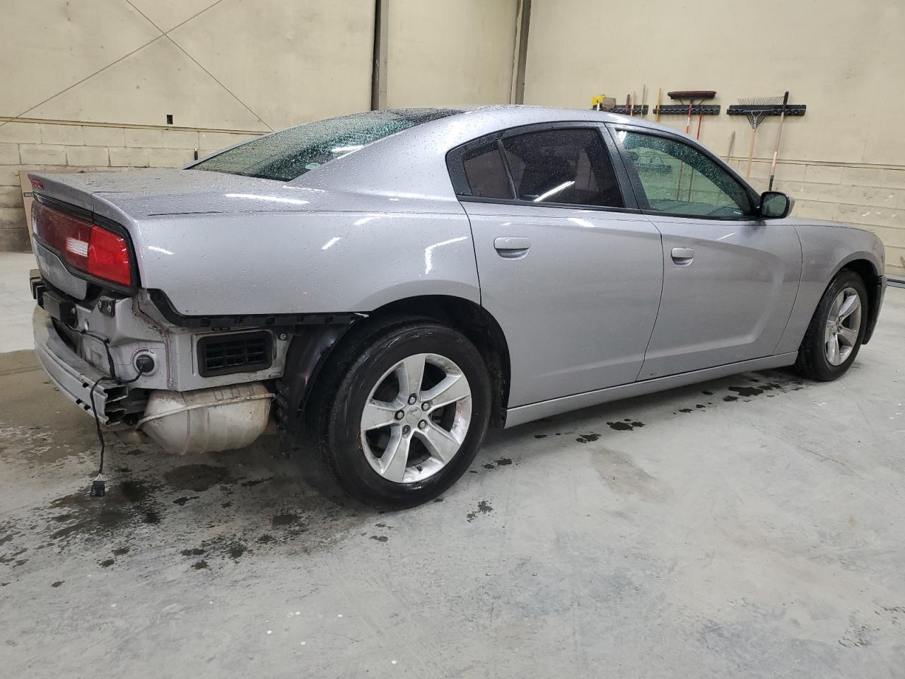 2014 DODGE CHARGER SE - Фото 3