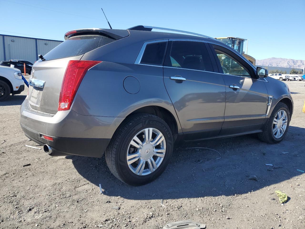 2011 CADILLAC SRX LUXURY - Фото 3
