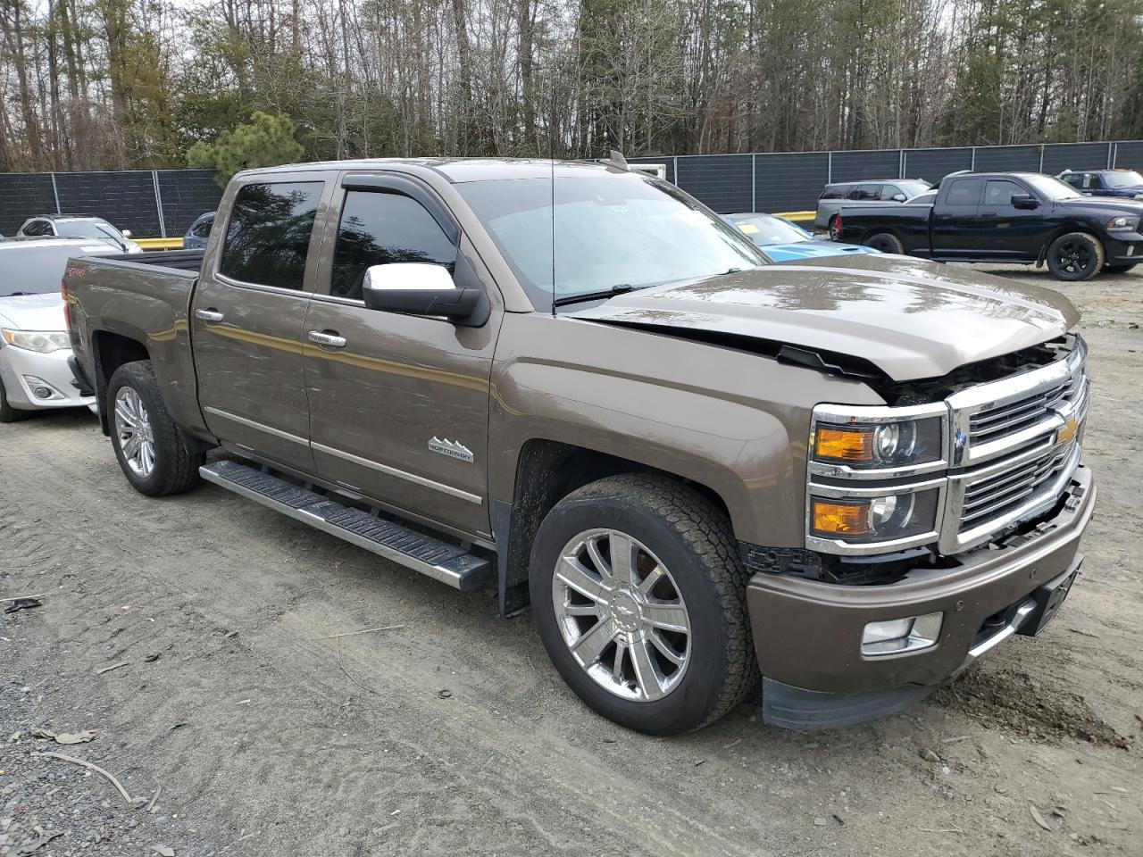 2015 CHEVROLET SILVERADO - Image 4