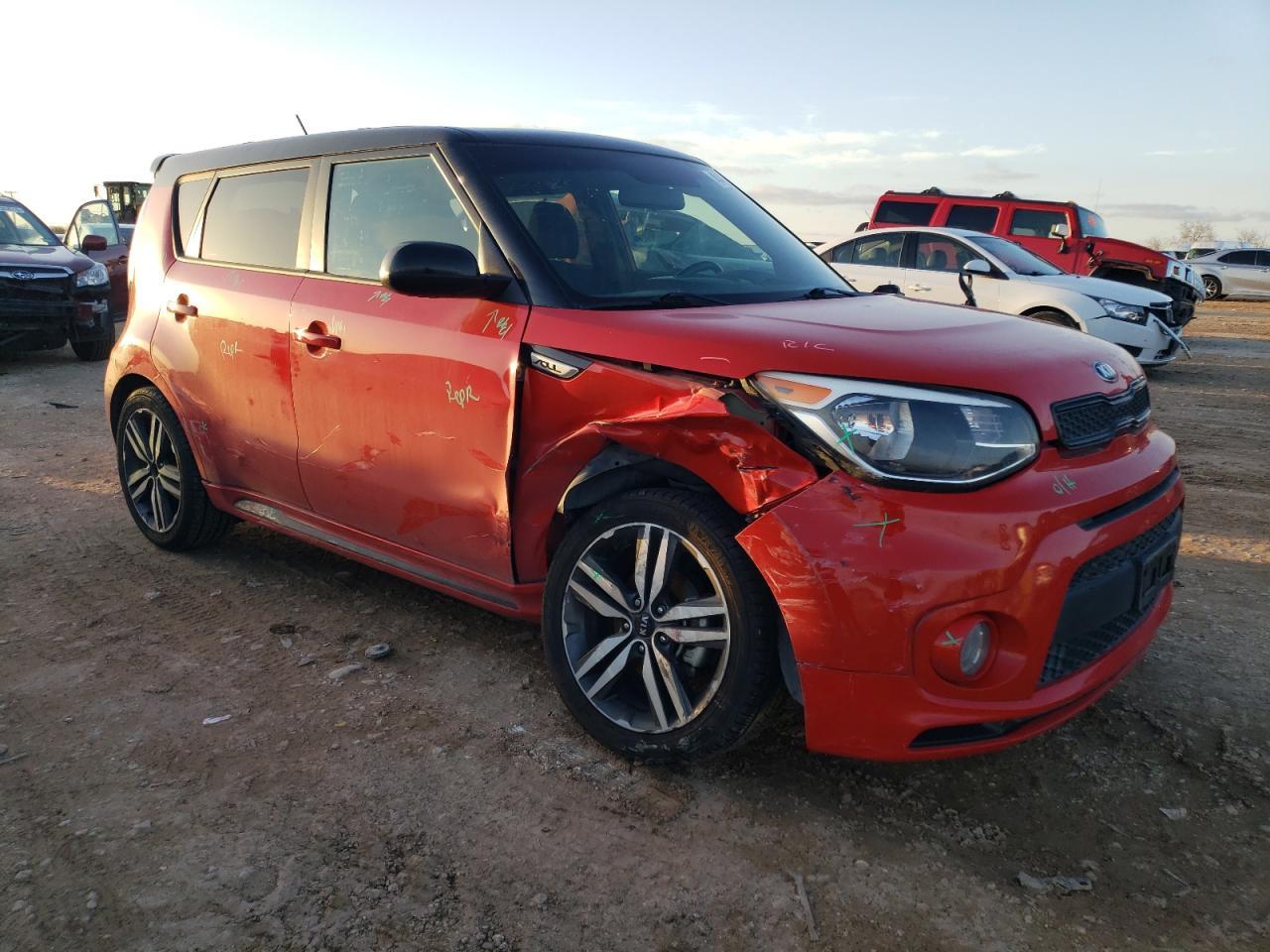 2019 KIA SOUL + - Image 4