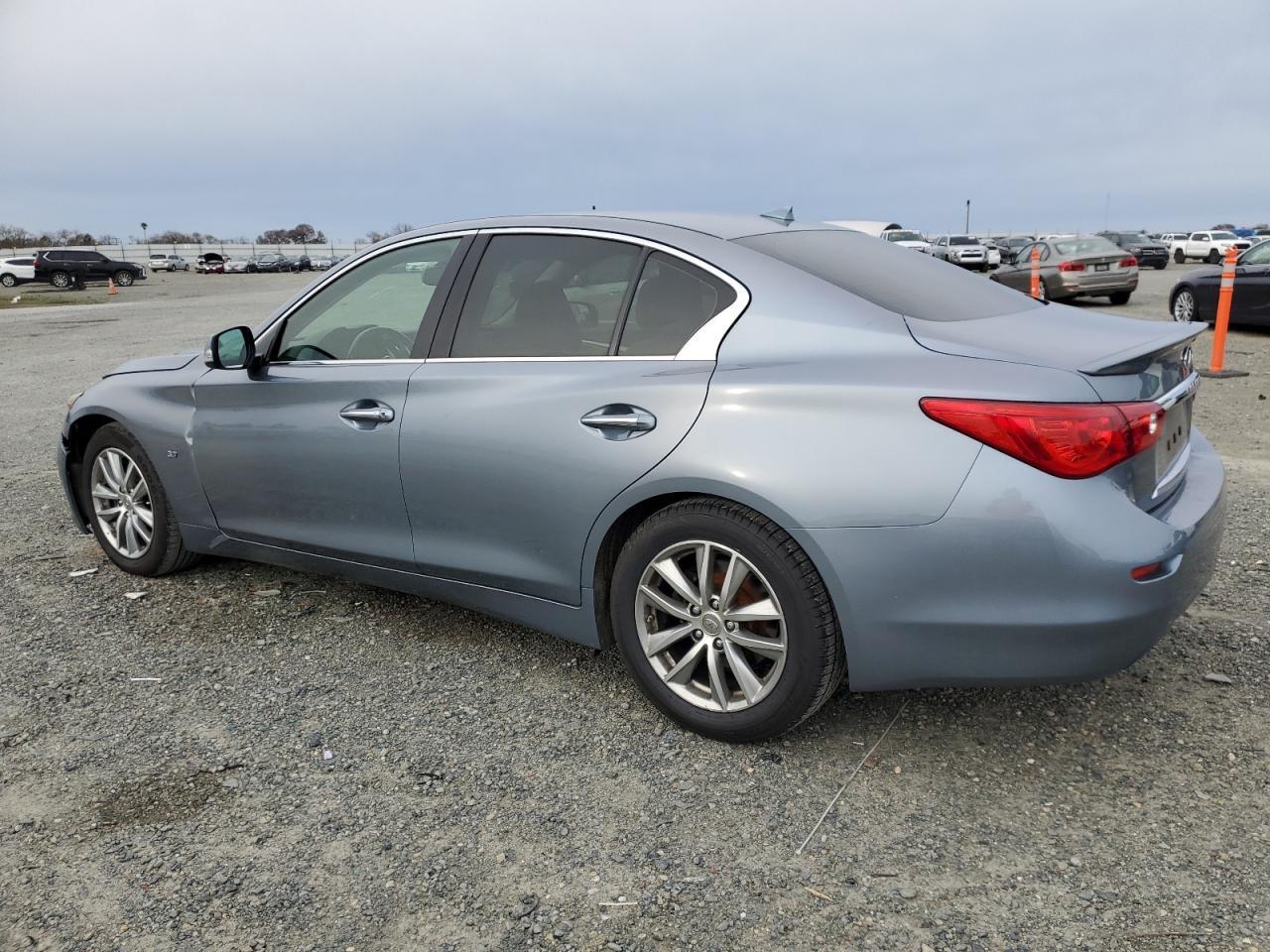 2015 INFINITI Q50 BASE - Фото 2