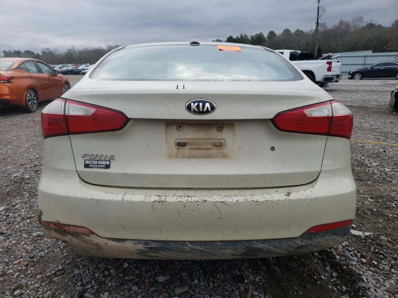 2015 KIA FORTE LX - Фото 6