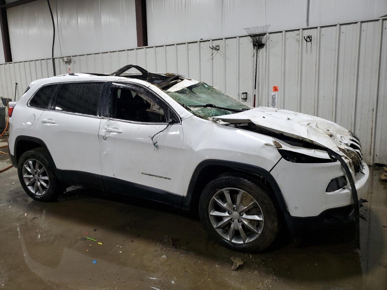 2017 JEEP CHEROKEE L - Image 4