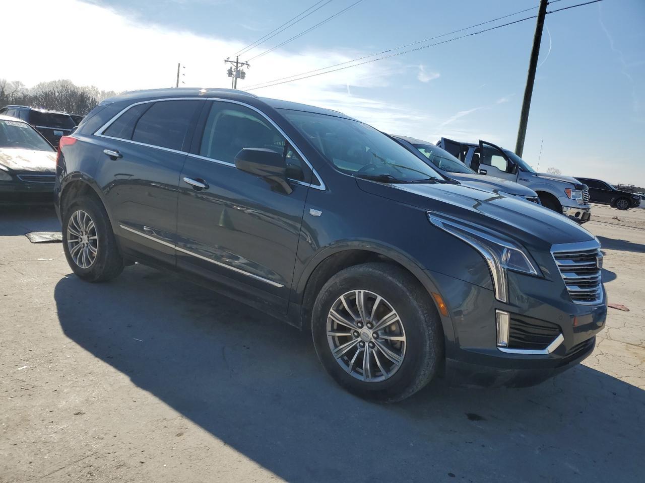 2019 CADILLAC XT5 LUXURY - Image 4