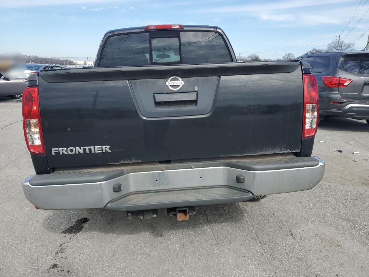 2019 NISSAN FRONTIER S - Фото 6