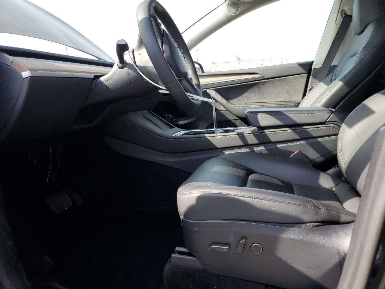 2023 TESLA MODEL Y - Фото 7