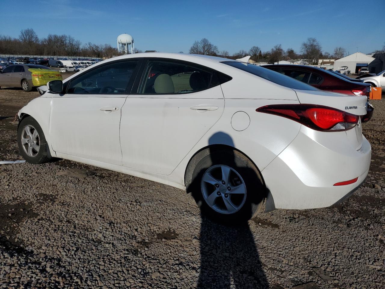 2015 HYUNDAI ELANTRA SE - Image 2