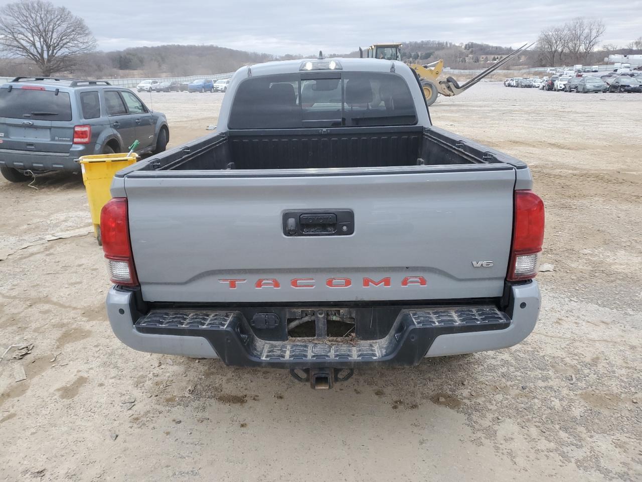 2019 TOYOTA TACOMA DOU - Фото 6