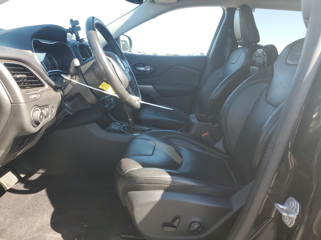 2019 JEEP CHEROKEE L - Image 7