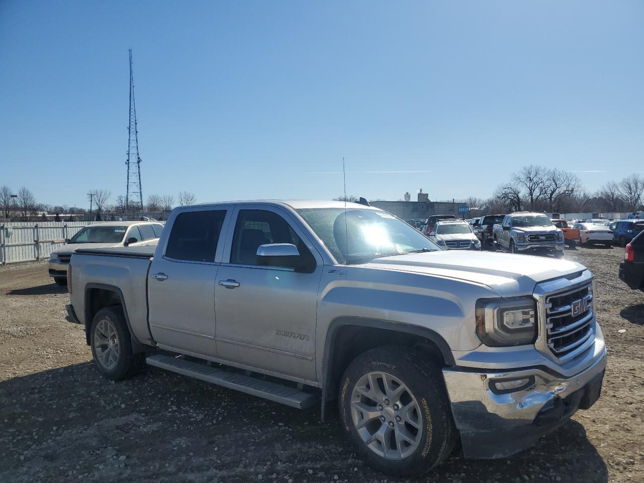 2017 GMC SIERRA K15 - Фото 4