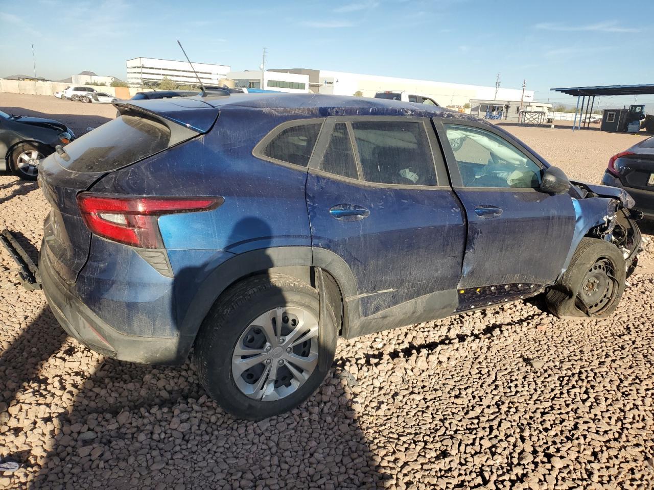2024 CHEVROLET TRAX LS - Image 3