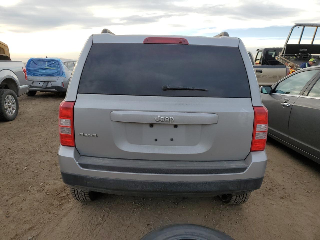 2014 JEEP PATRIOT SP - Image 6