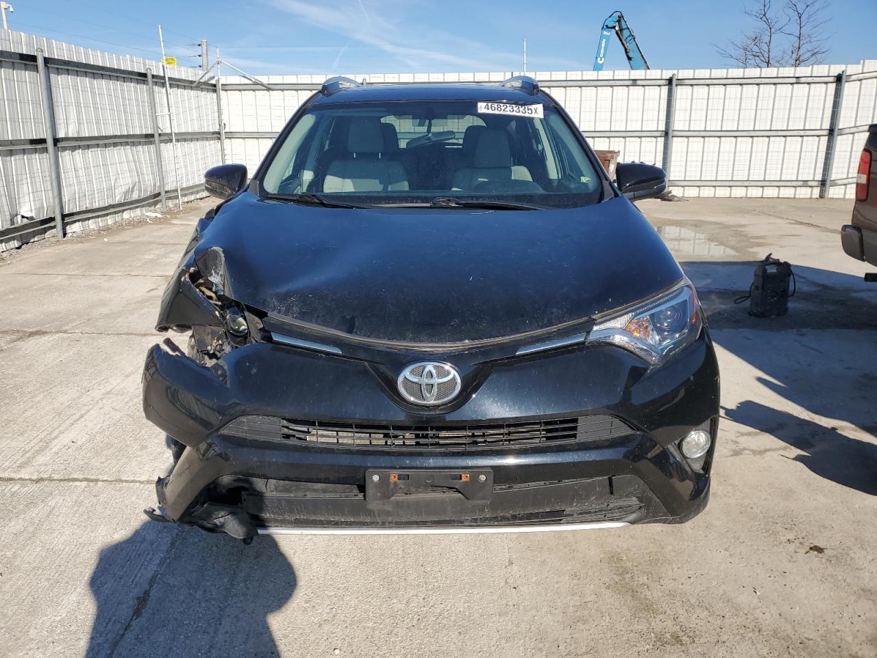 2016 TOYOTA RAV4 XLE - Image 5