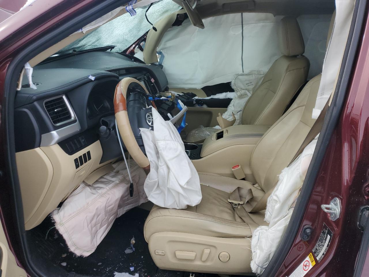 2015 TOYOTA HIGHLANDER - Image 7