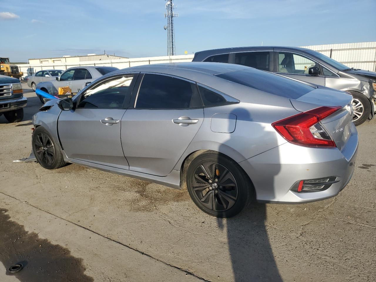 2016 HONDA CIVIC LX - Image 2
