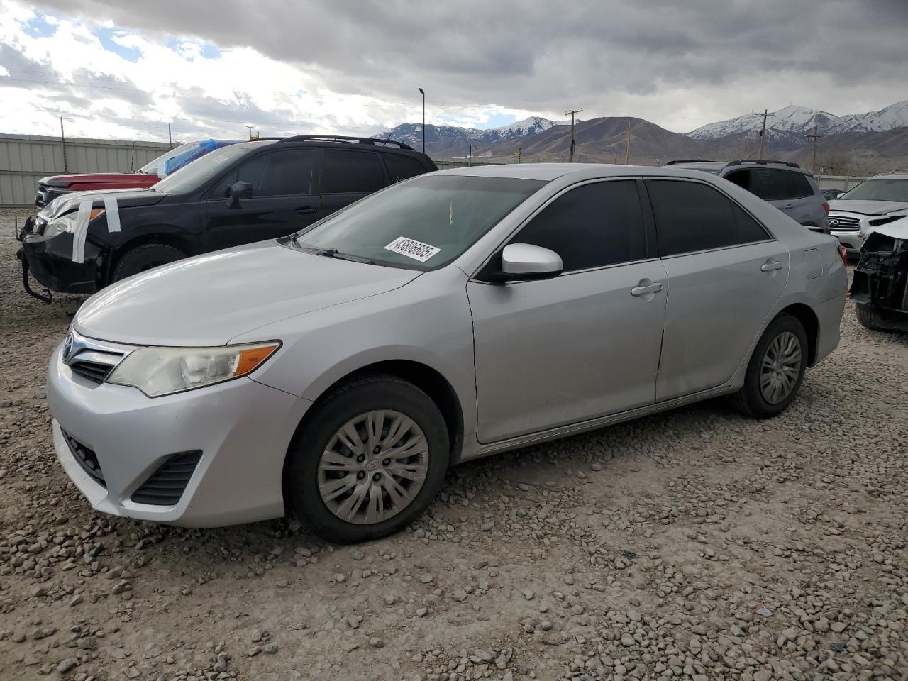 2013 TOYOTA CAMRY L