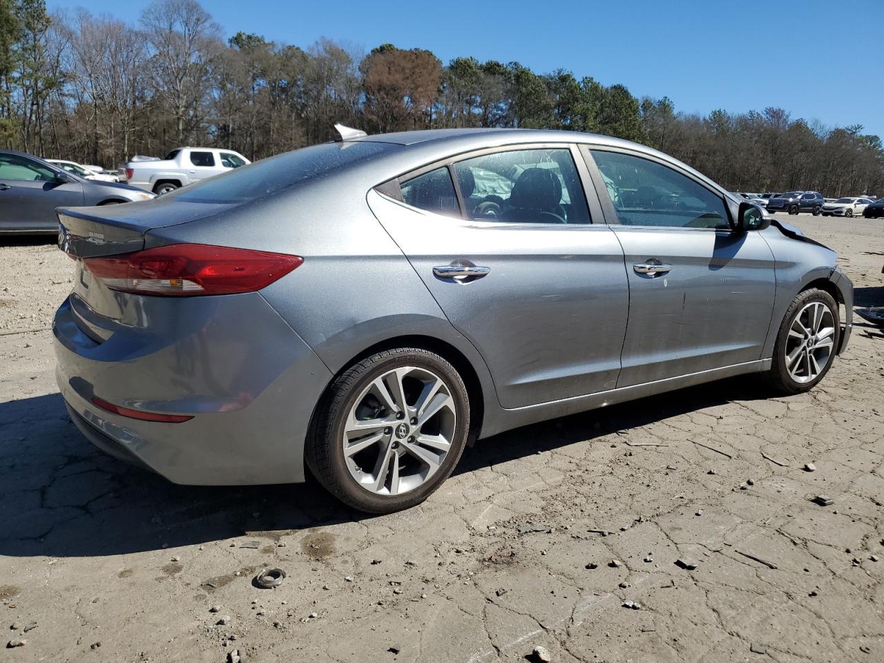2017 HYUNDAI ELANTRA SE - Image 3
