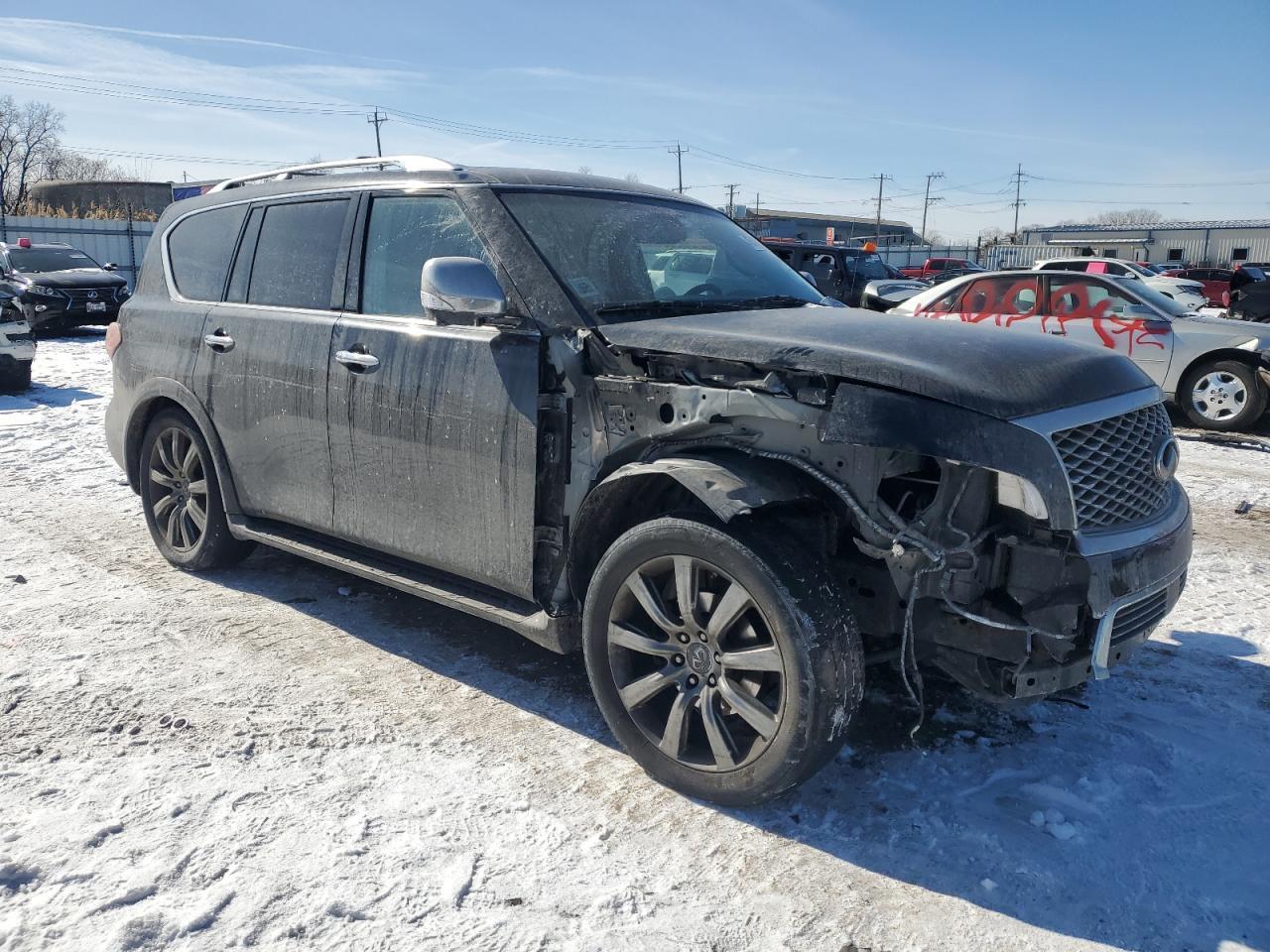 2017 INFINITI QX80 BASE - Image 4