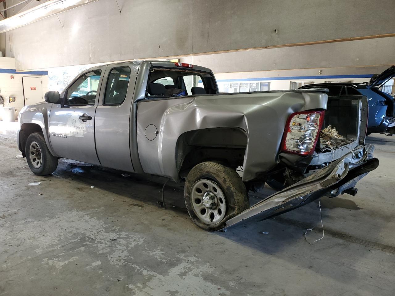 2012 CHEVROLET SILVERADO - Image 2