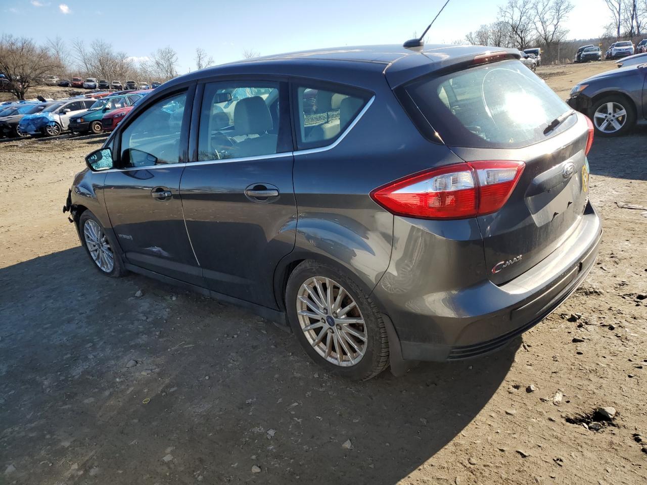 2015 FORD C-MAX SEL - Image 2
