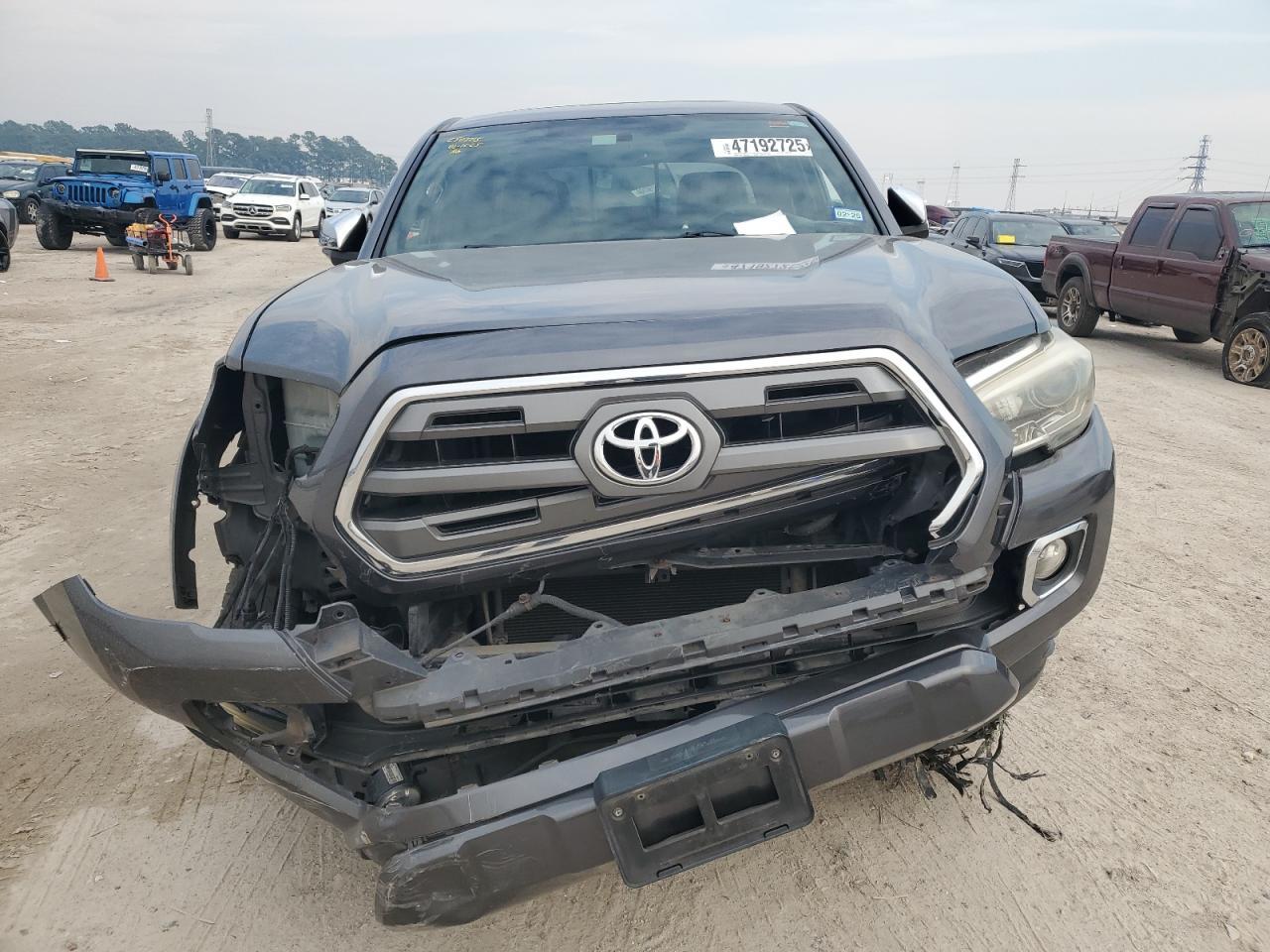 2017 TOYOTA TACOMA DOU - Фото 5
