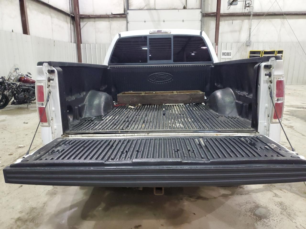 2010 FORD F150 SUPER - Фото 6