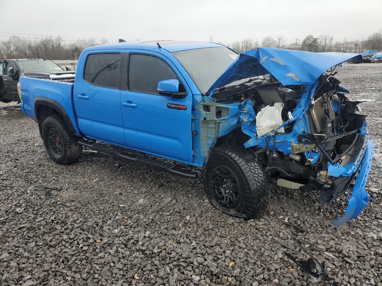 2019 TOYOTA TACOMA DOU - Фото 4