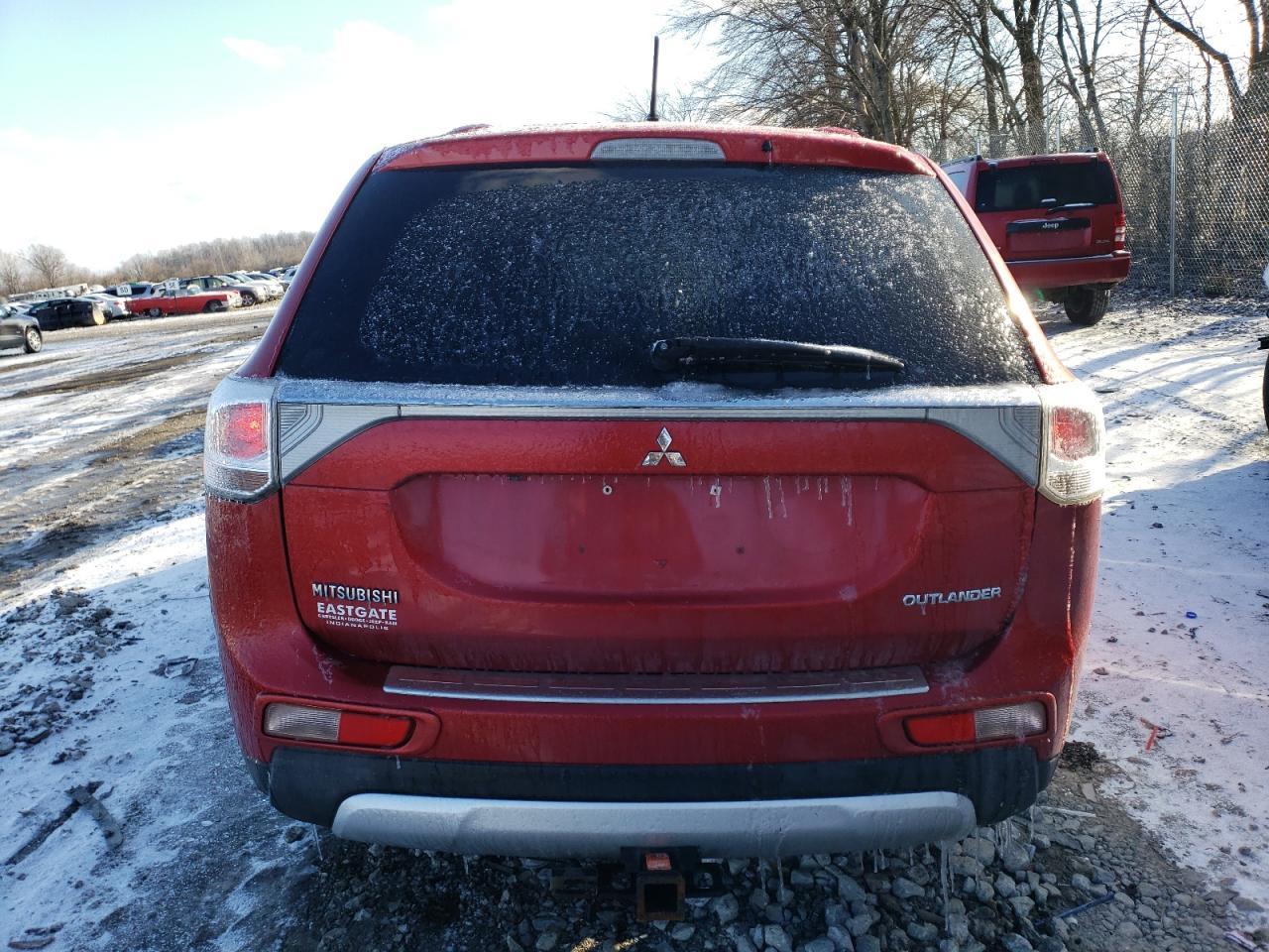 2015 MITSUBISHI OUTLANDER - Фото 6