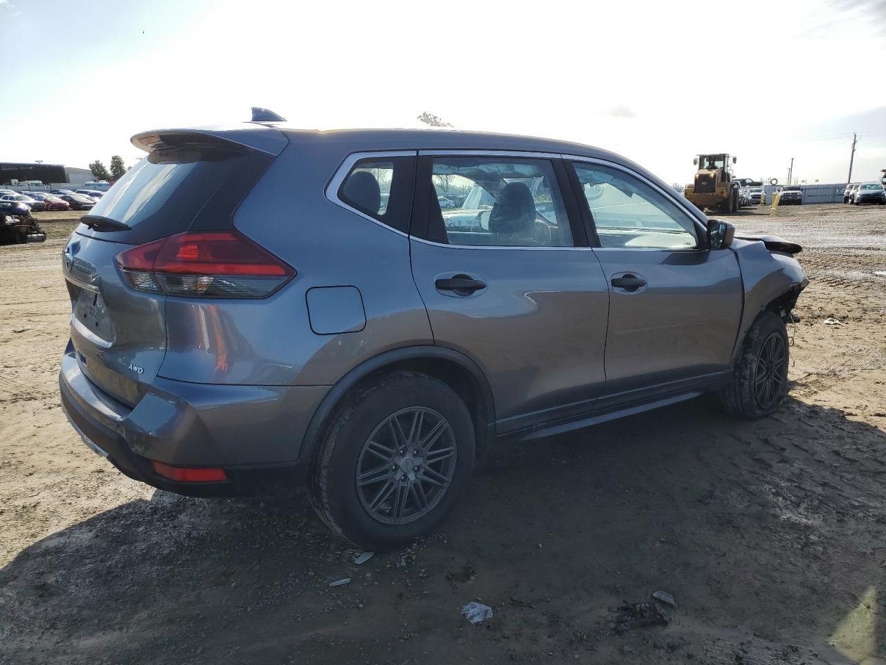 2017 NISSAN ROGUE S - Image 3