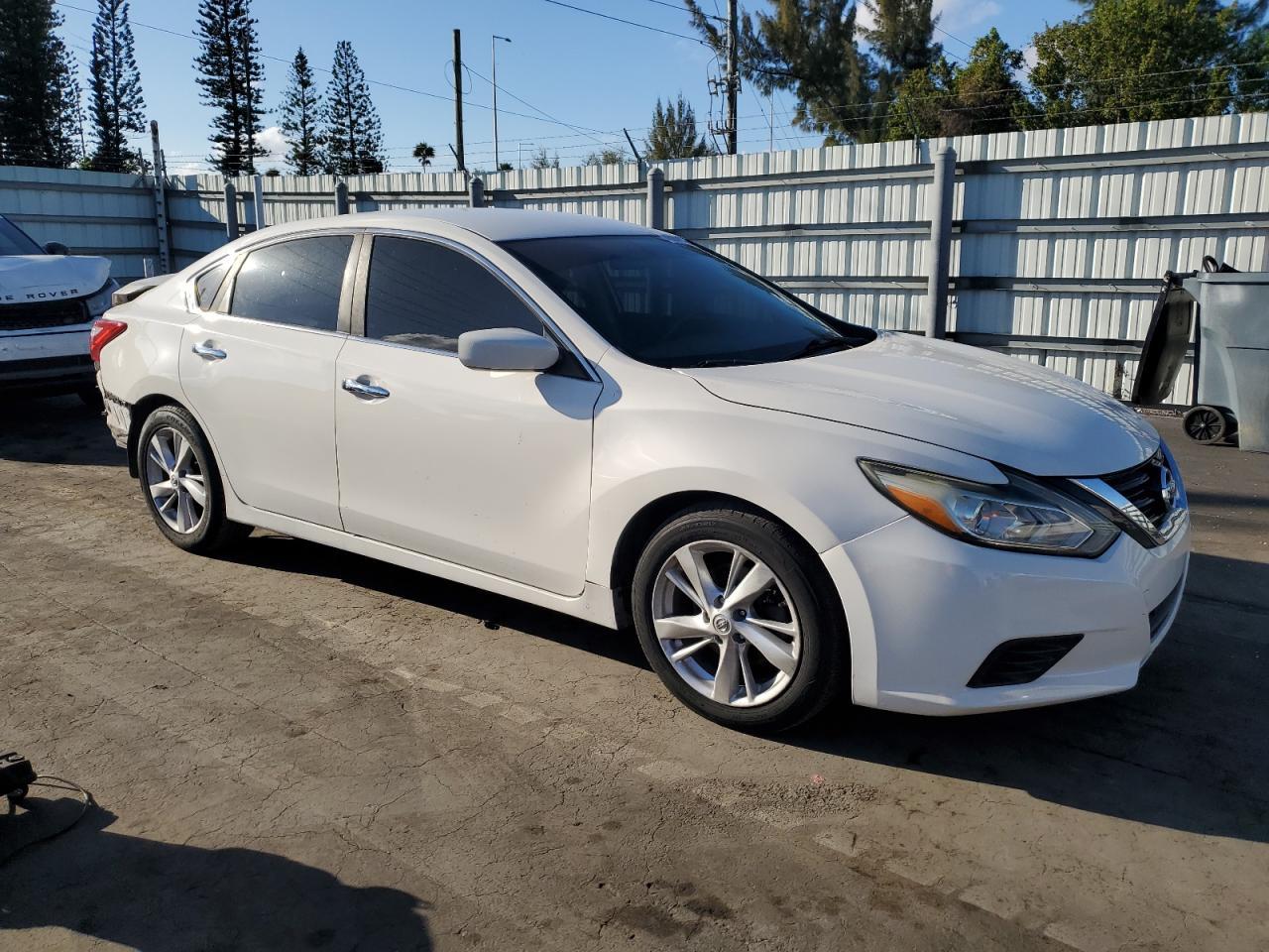 2016 NISSAN ALTIMA 2.5 - Image 4