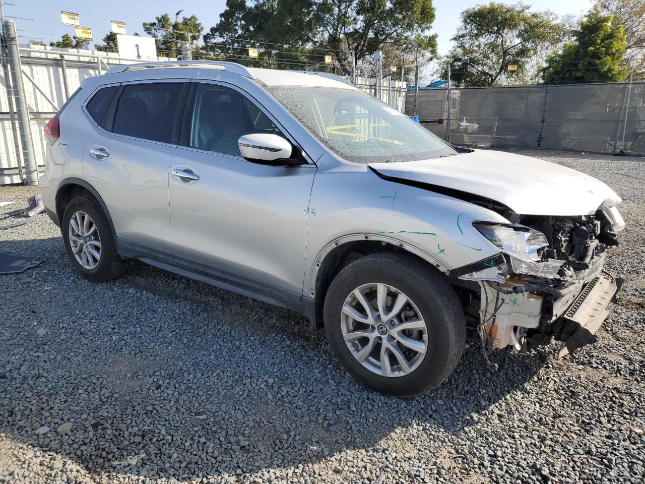 2018 NISSAN ROGUE S - Фото 4