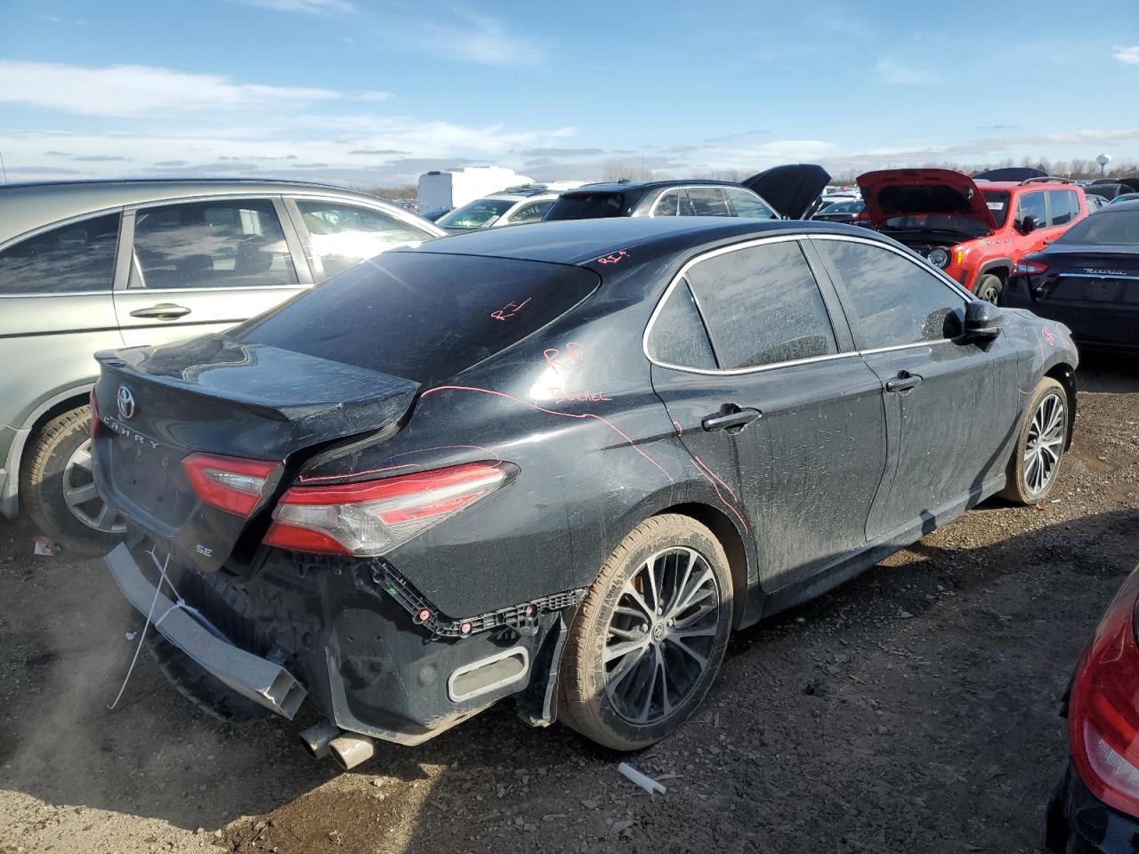 2018 TOYOTA CAMRY L - Image 3