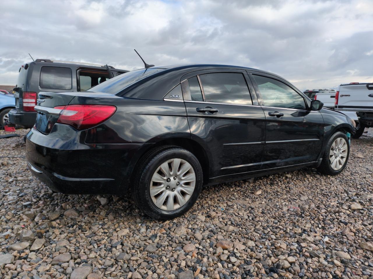 2012 CHRYSLER 200 LX - Image 3