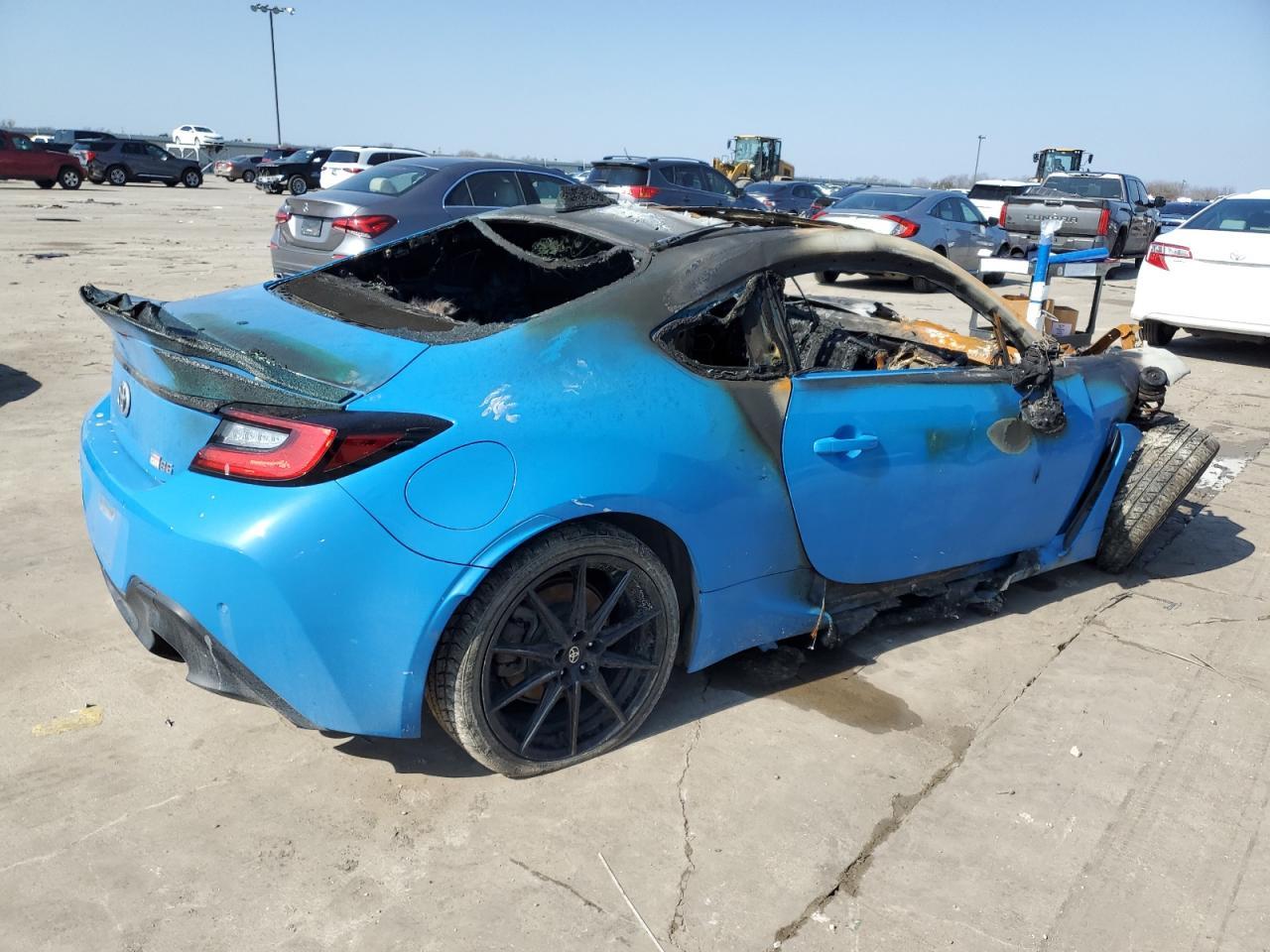 2023 TOYOTA GR 86 PREM - Фото 3
