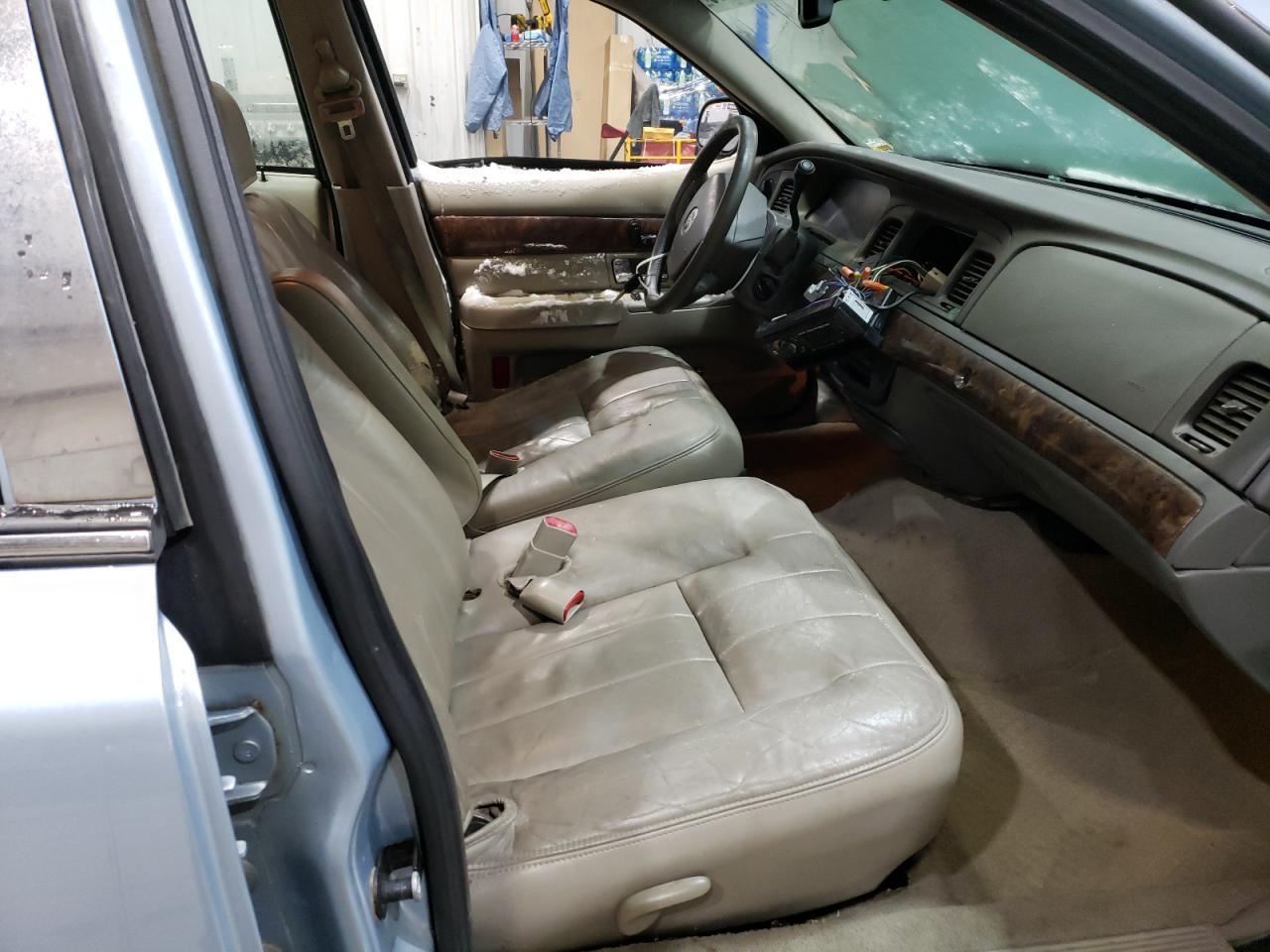 2010 MERCURY GRAND MARQ - Image 7