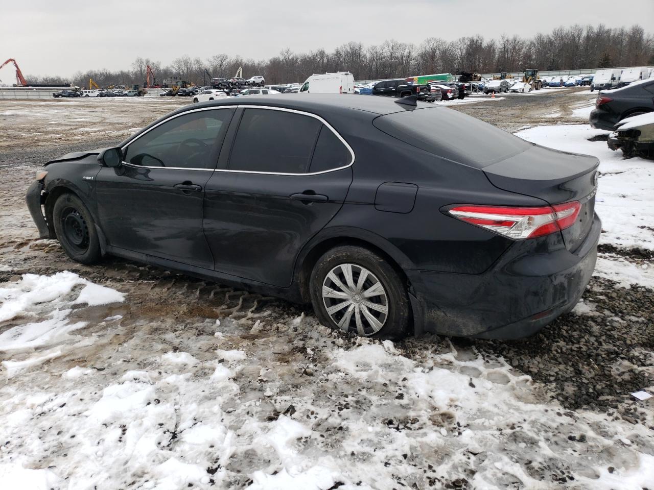 2020 TOYOTA CAMRY LE - Image 2