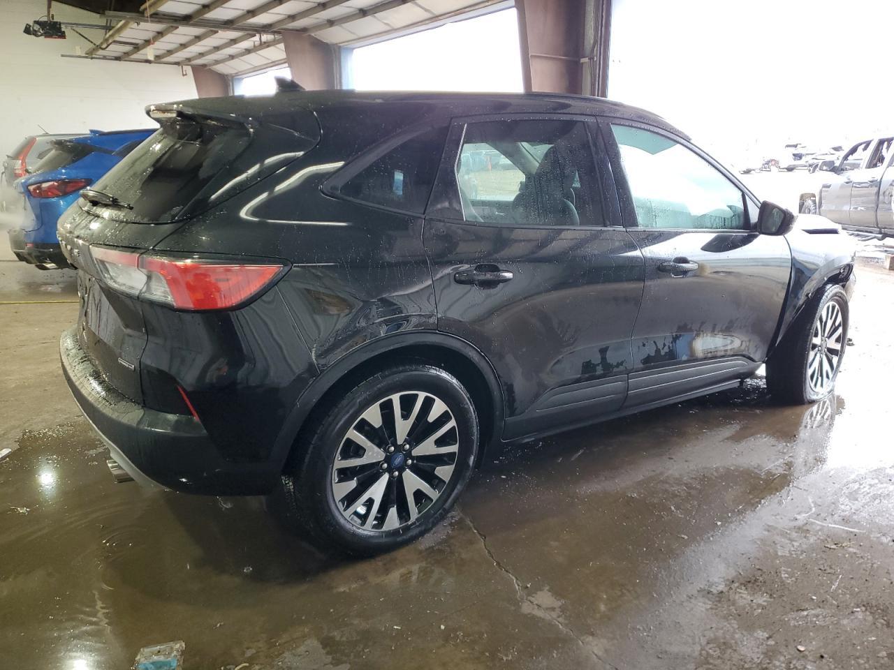 2020 FORD ESCAPE SE - Image 3