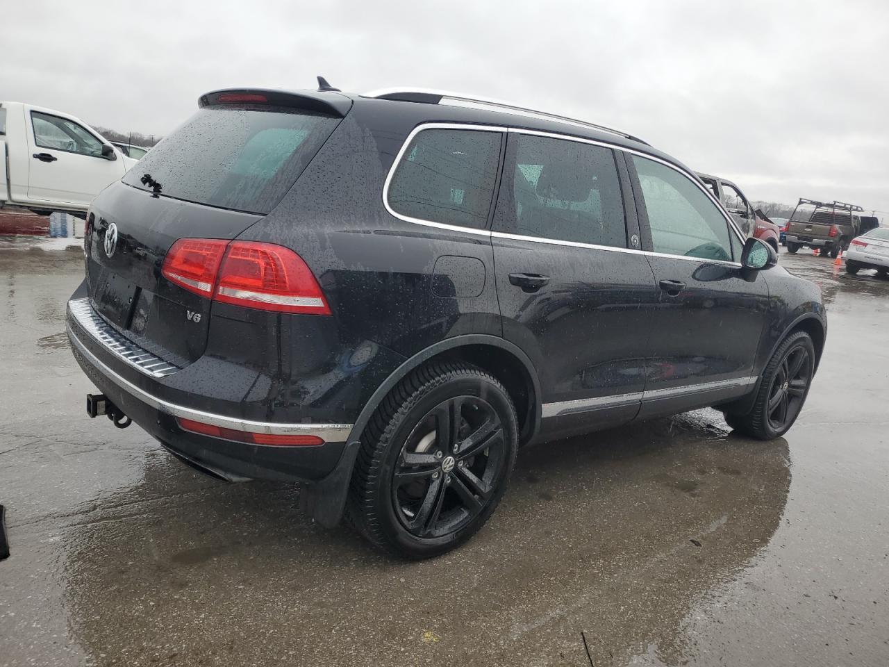2017 VOLKSWAGEN TOUAREG WO - Фото 3