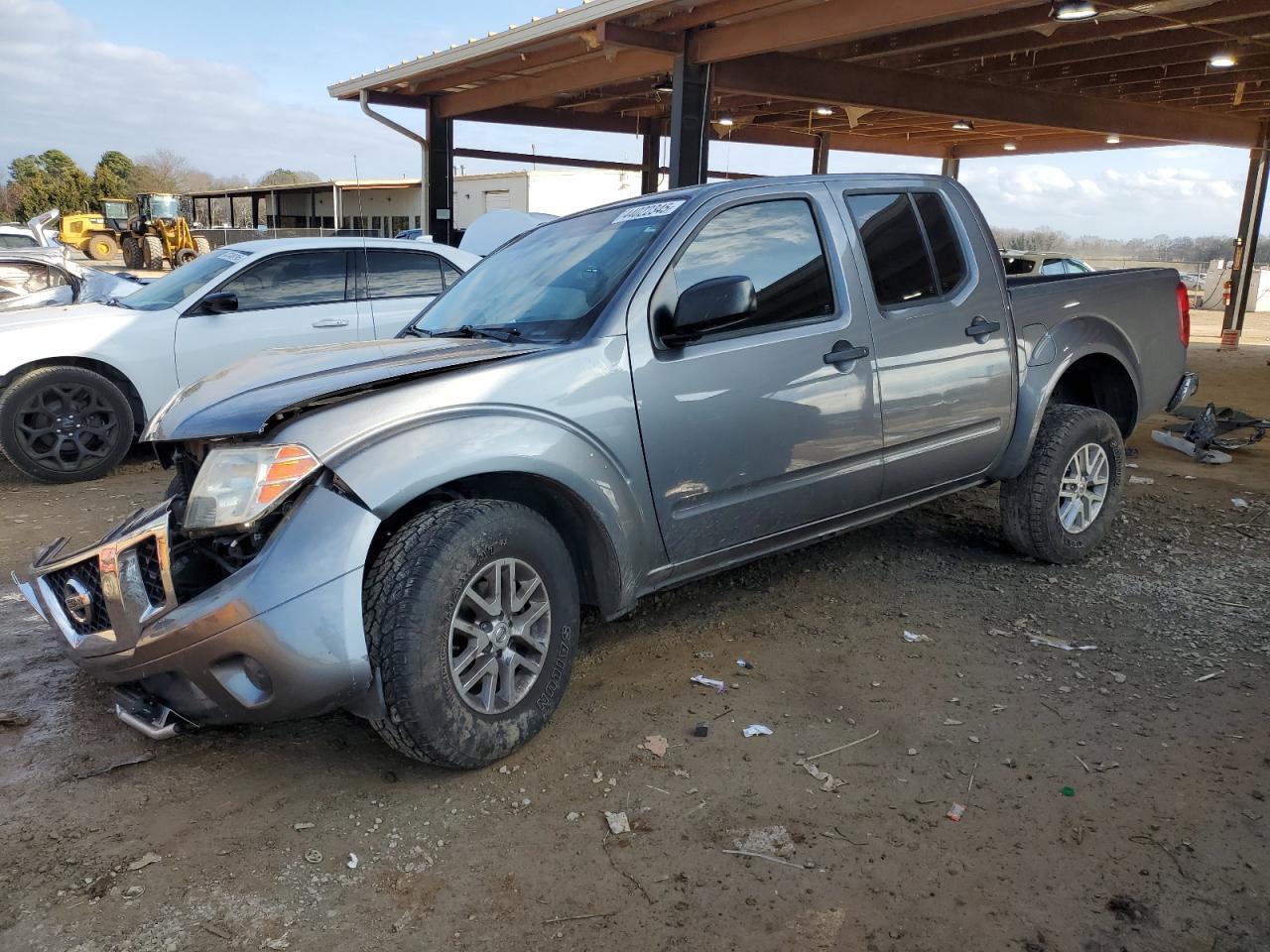 2019 NISSAN FRONTIER S