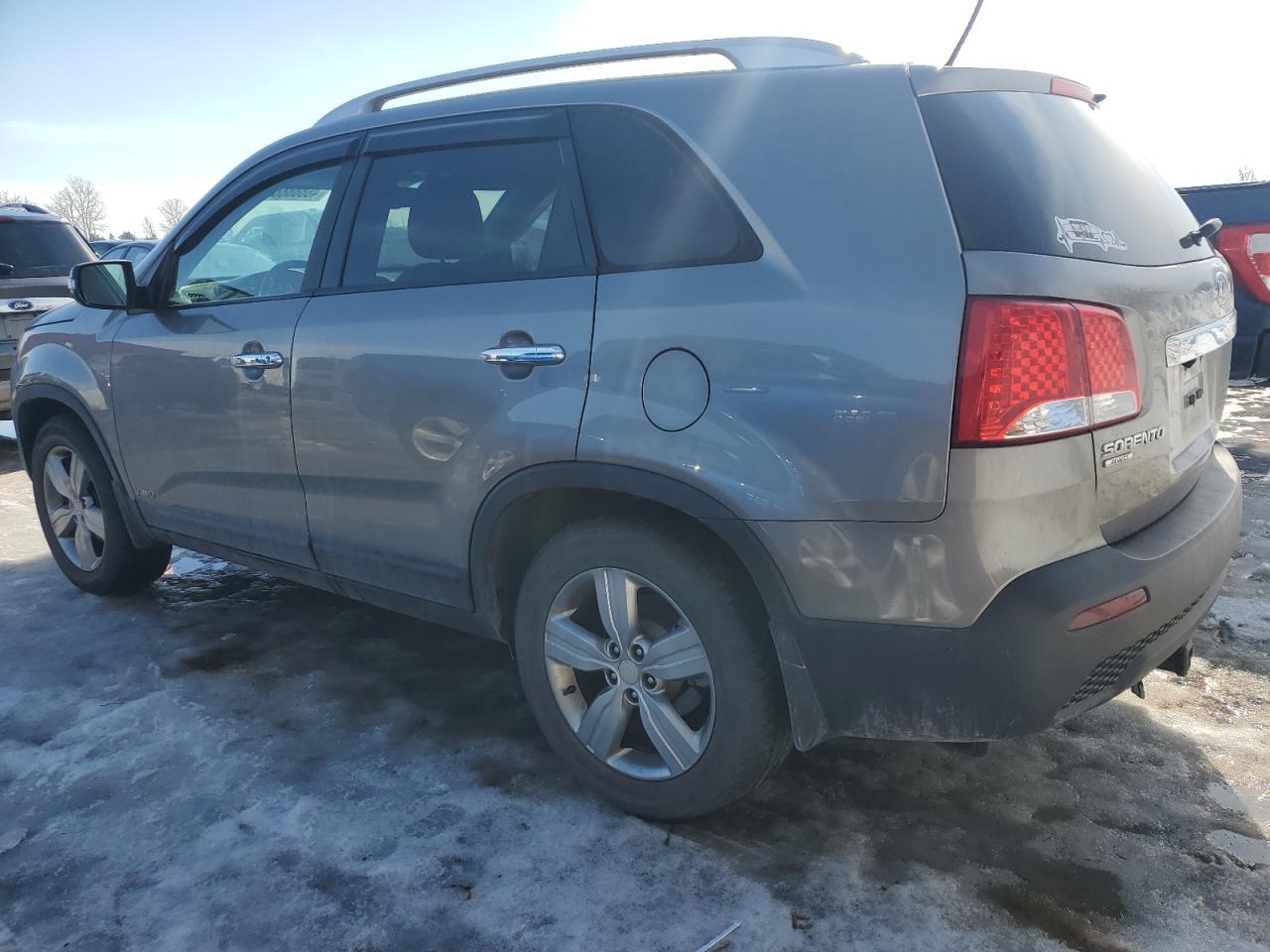2012 KIA SORENTO EX - Image 2