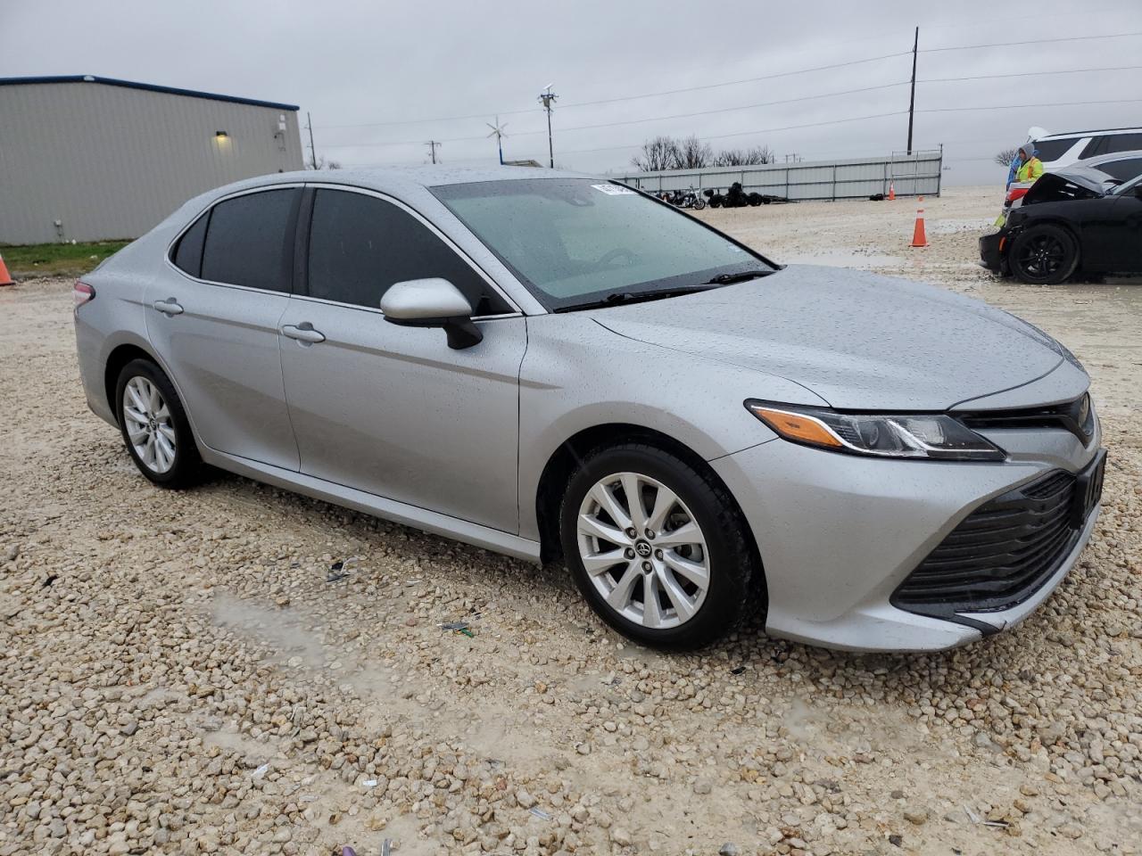 2018 TOYOTA CAMRY L - Фото 4