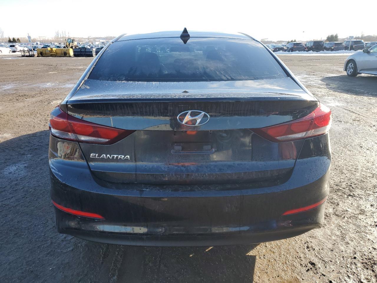 2017 HYUNDAI ELANTRA SE - Фото 6