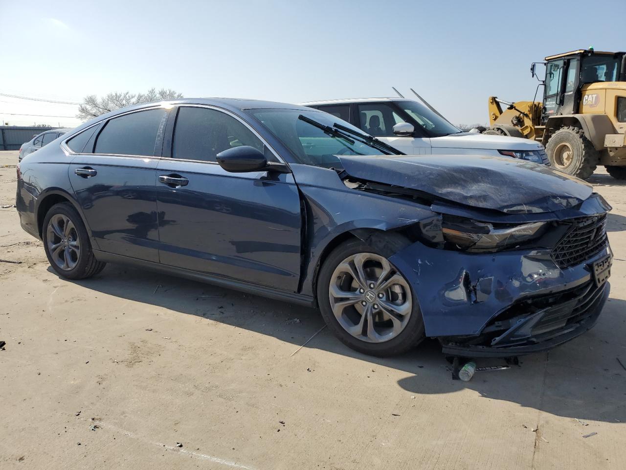 2024 HONDA ACCORD EX - Фото 4
