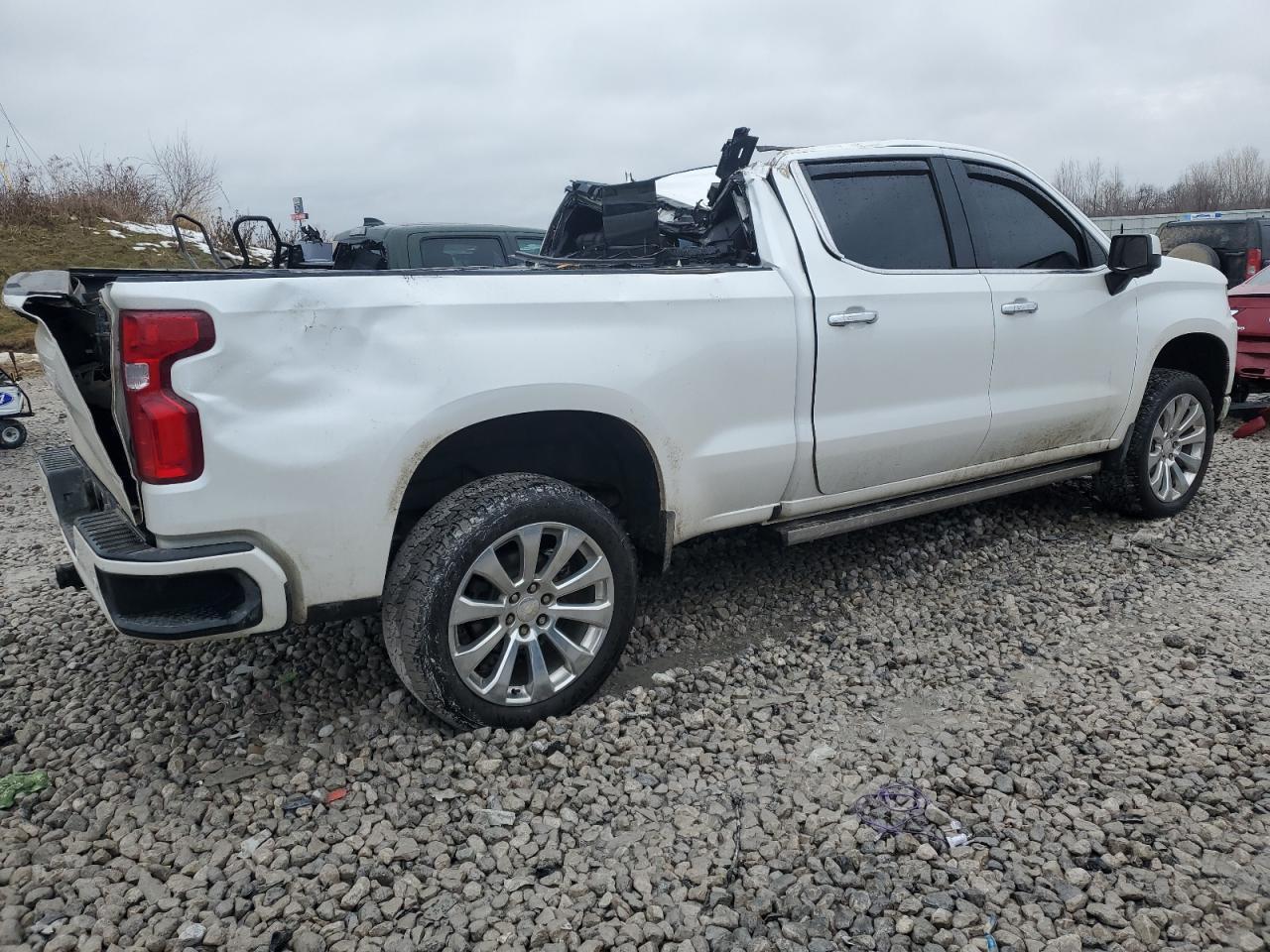 2019 CHEVROLET SILVERADO - Фото 3