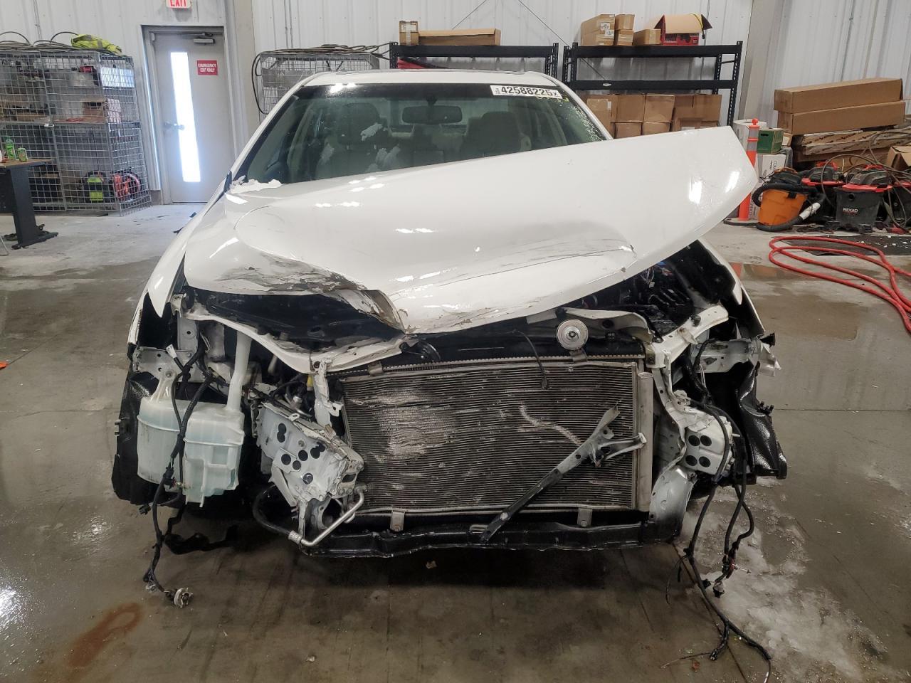 2014 TOYOTA CAMRY L - Фото 5