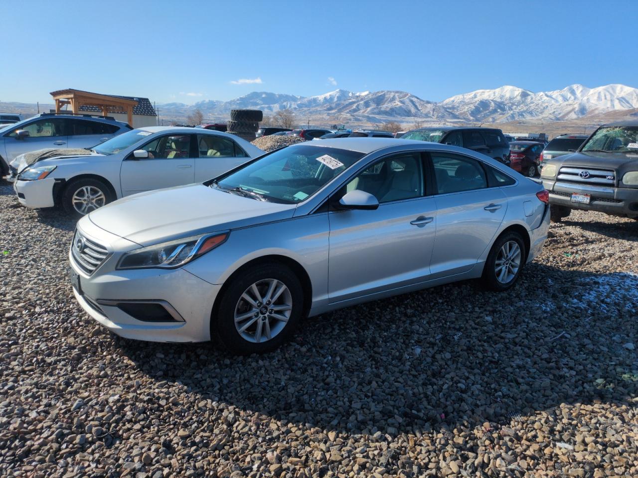 2017 HYUNDAI SONATA SE